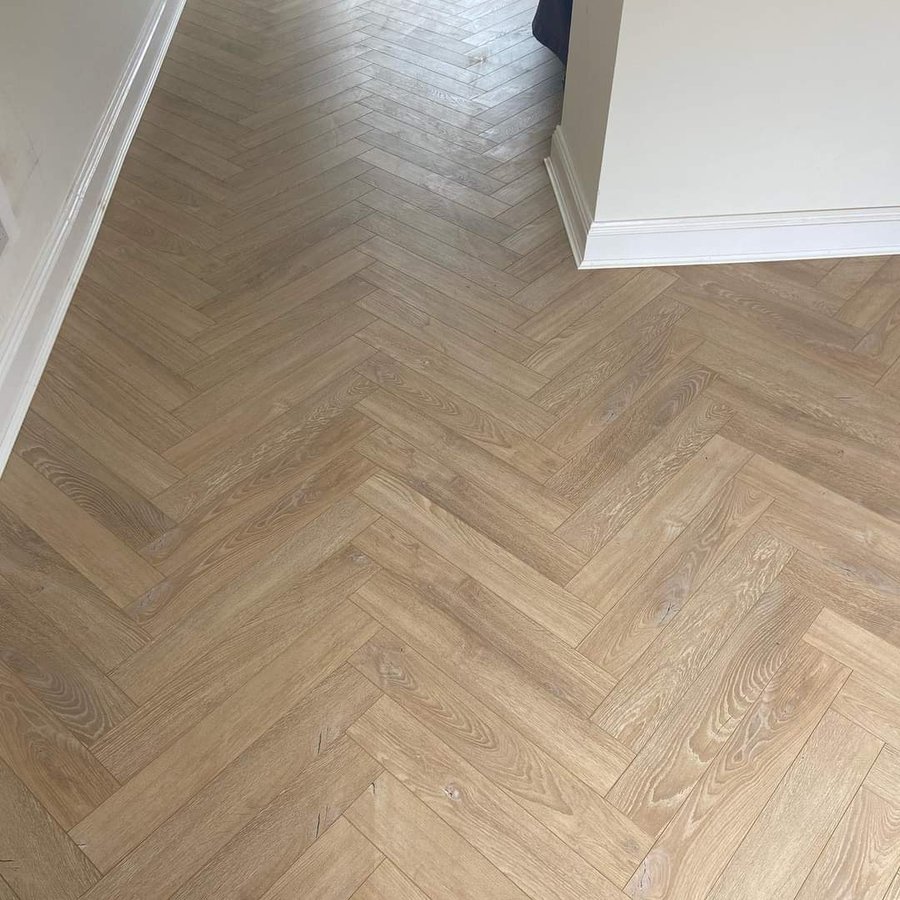 Dune Oak Herringbone 12mm Laminate