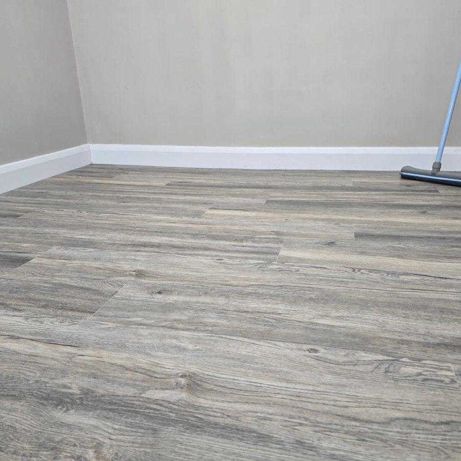 Distressed Grey Oak PREMIUM 6mm SPC Click