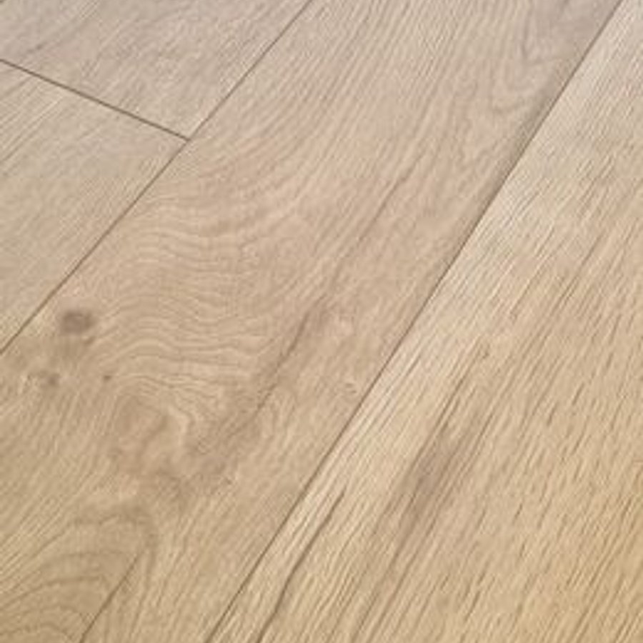 Bleached Oak 8mm Water Resistant