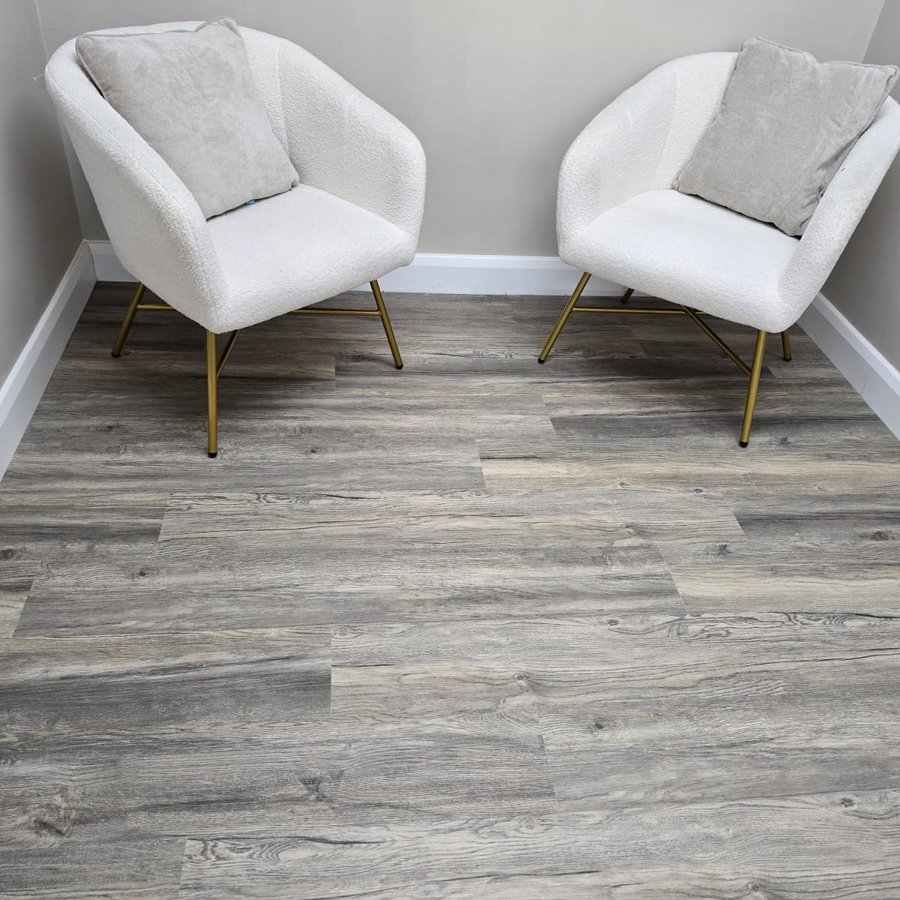 Distressed Grey Oak PREMIUM 6mm SPC Click