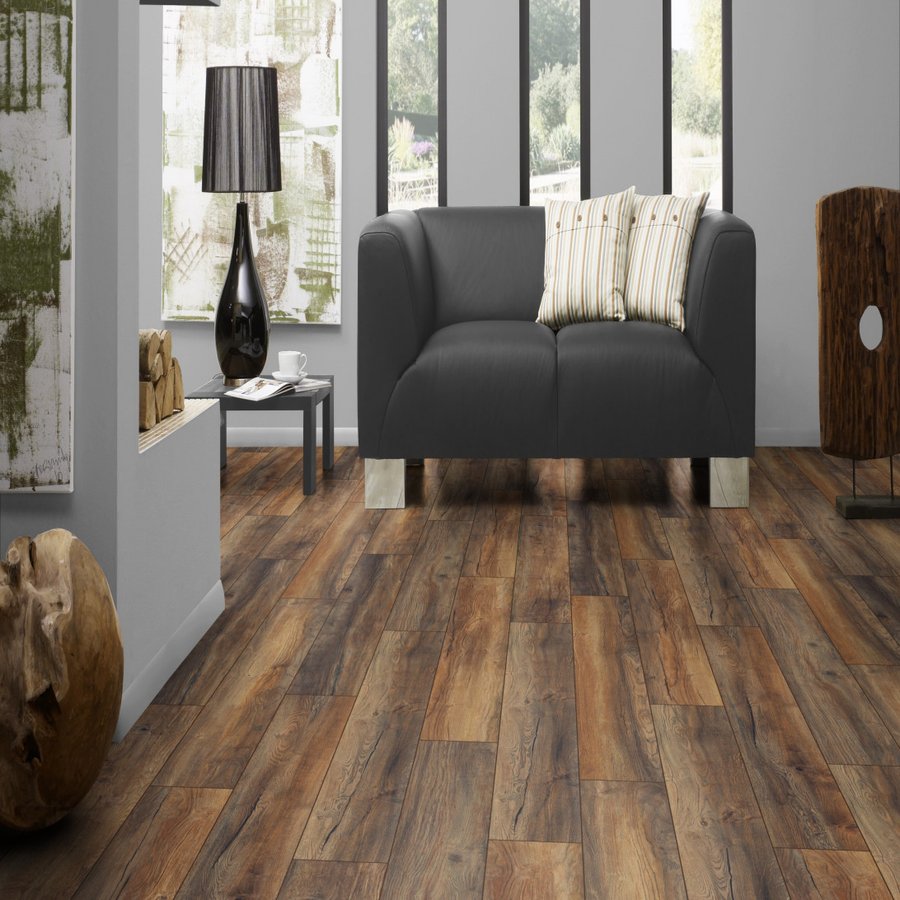 Distressed Oak Laminate Flooring