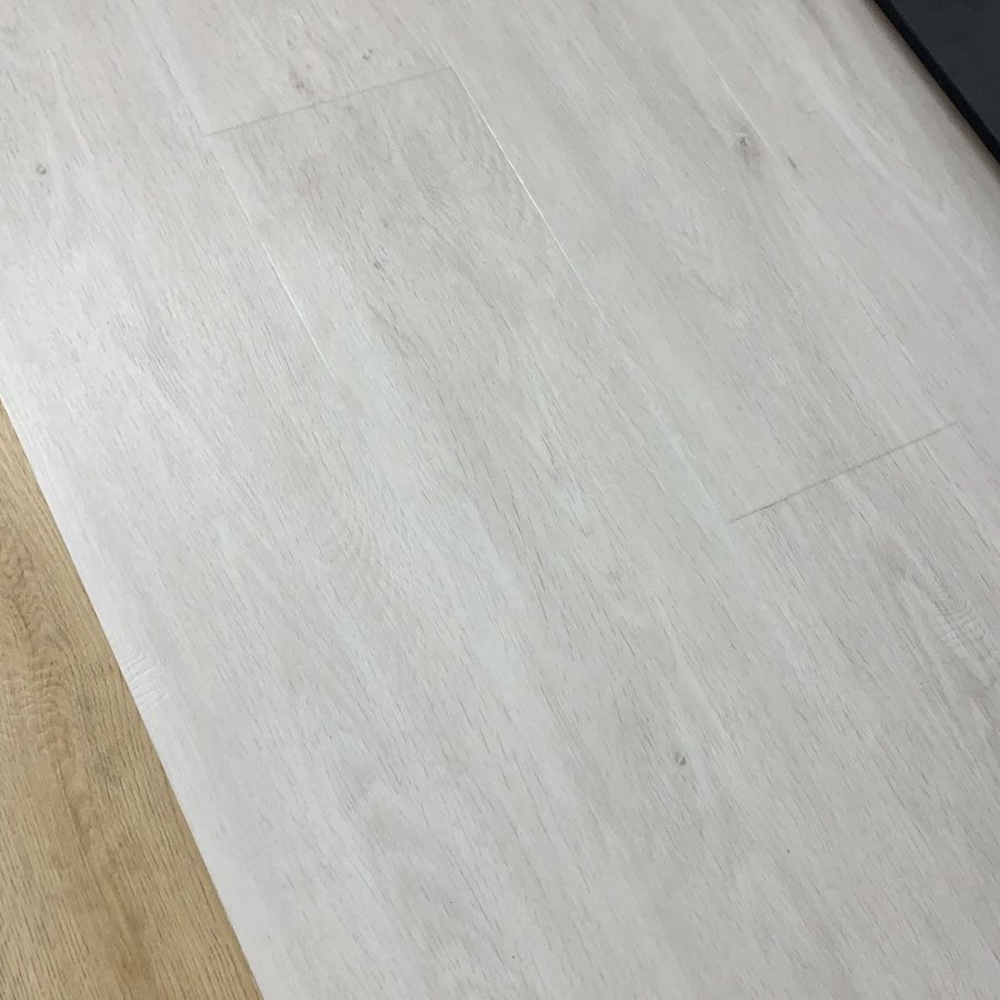 White Mist Oak PREMIUM 6.0 SPC Vinyl click
