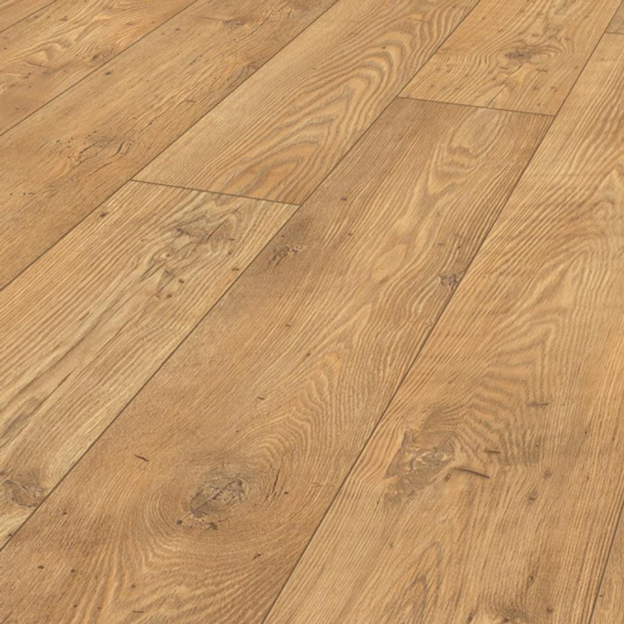 Chestnut Oak 10mm Laminate Flooring