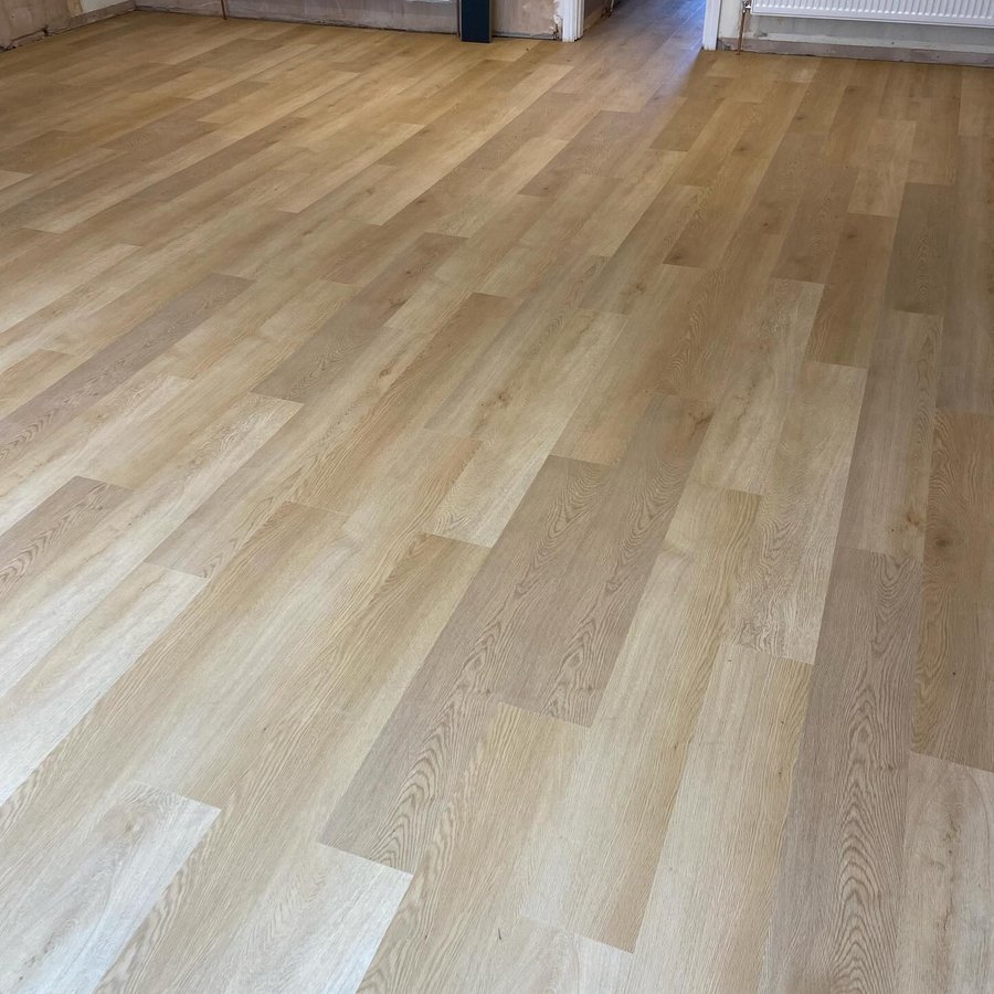 Golden Oak PREMIUM 6.0 SPC Vinyl Click 