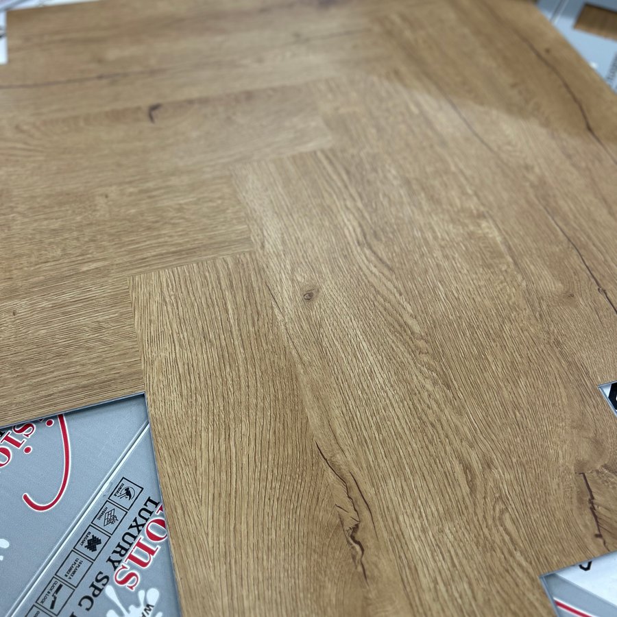 Harvest Oak 5mm SPC Herringbone 