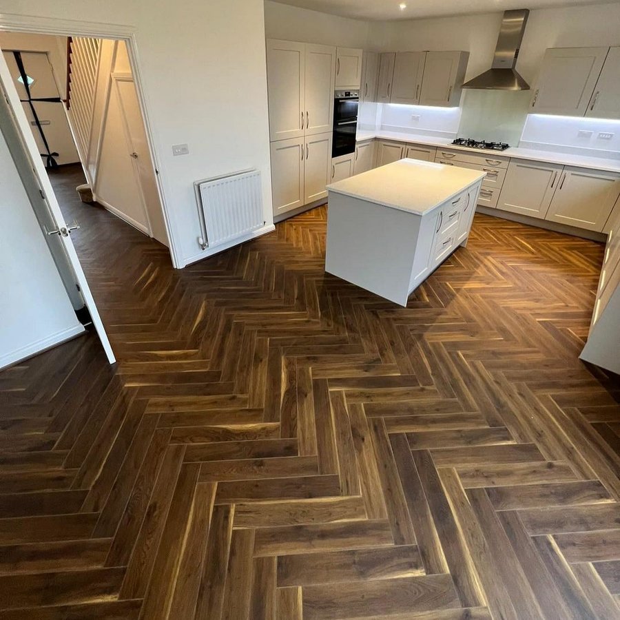 Coffee Oak 12mm Herringbone