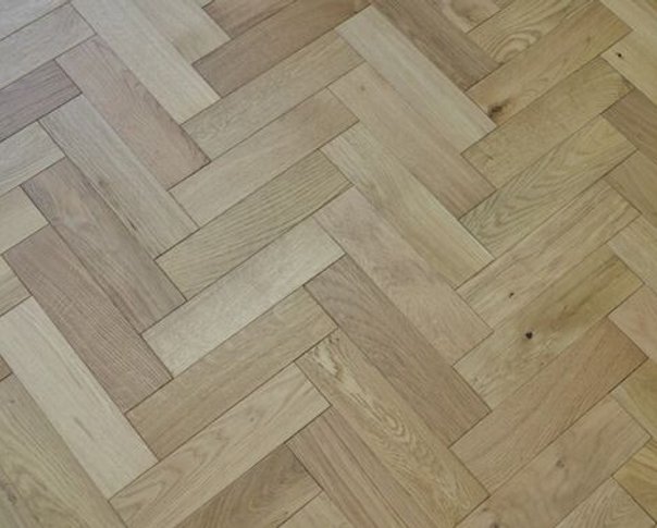 Natural Oak Herringbone 18mm