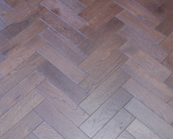 Walnut Stain Herringbone 18mm