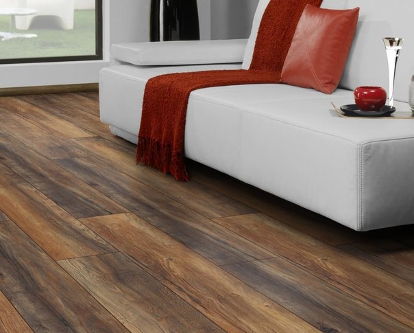 Distressed Oak Laminate Flooring