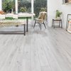 Timeless White Oak 10mm Laminate 
