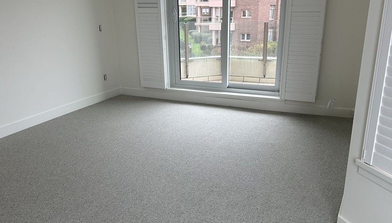 Wool Carpet Installation in North Vancouver Condo