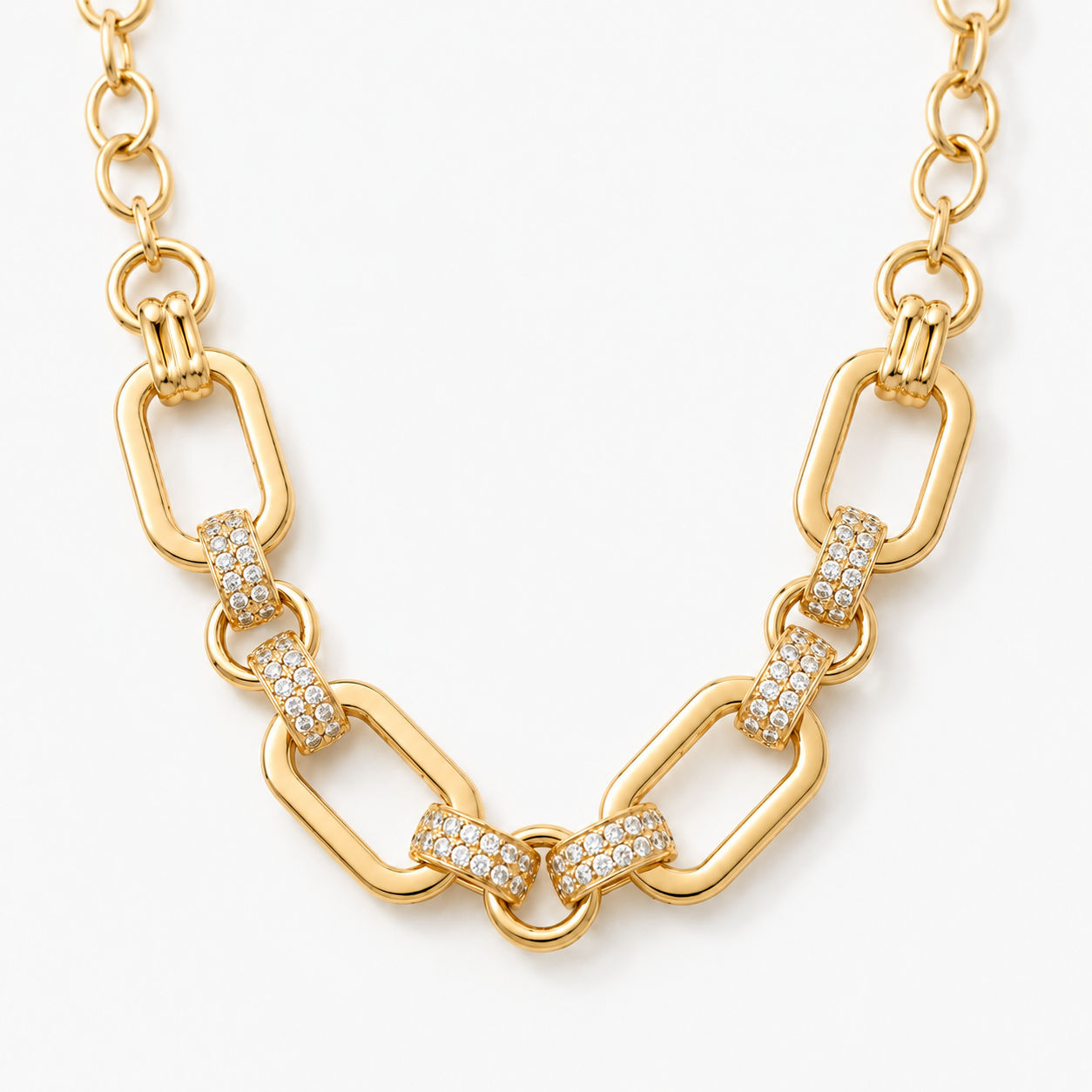 Bold Move Necklace, Golden