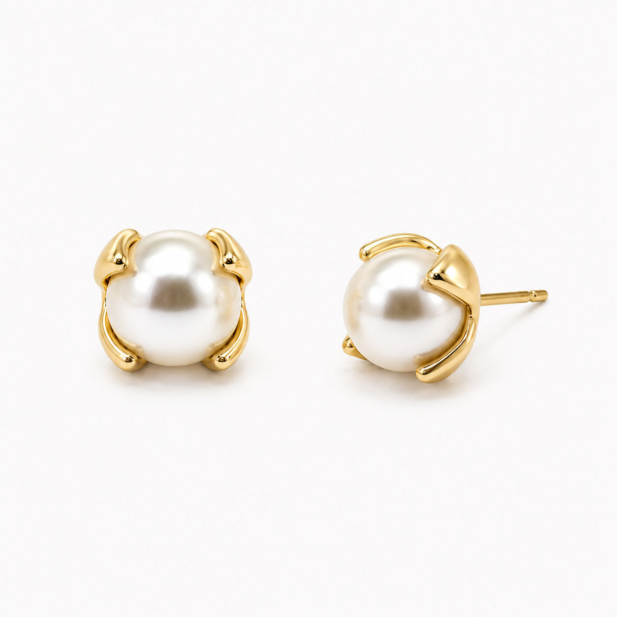 Bailey Pearl Earrings