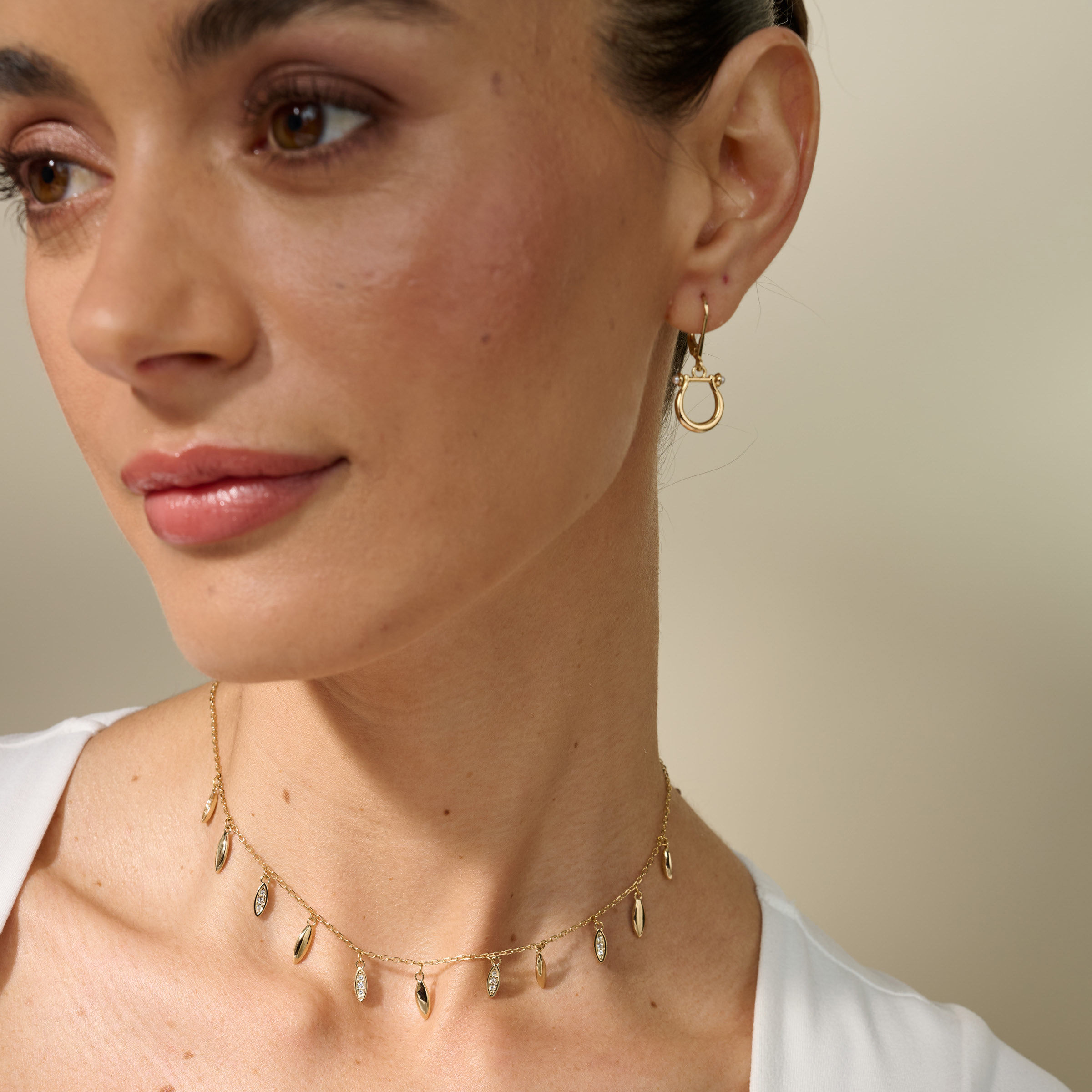 Arella Necklace, Golden — view 2
