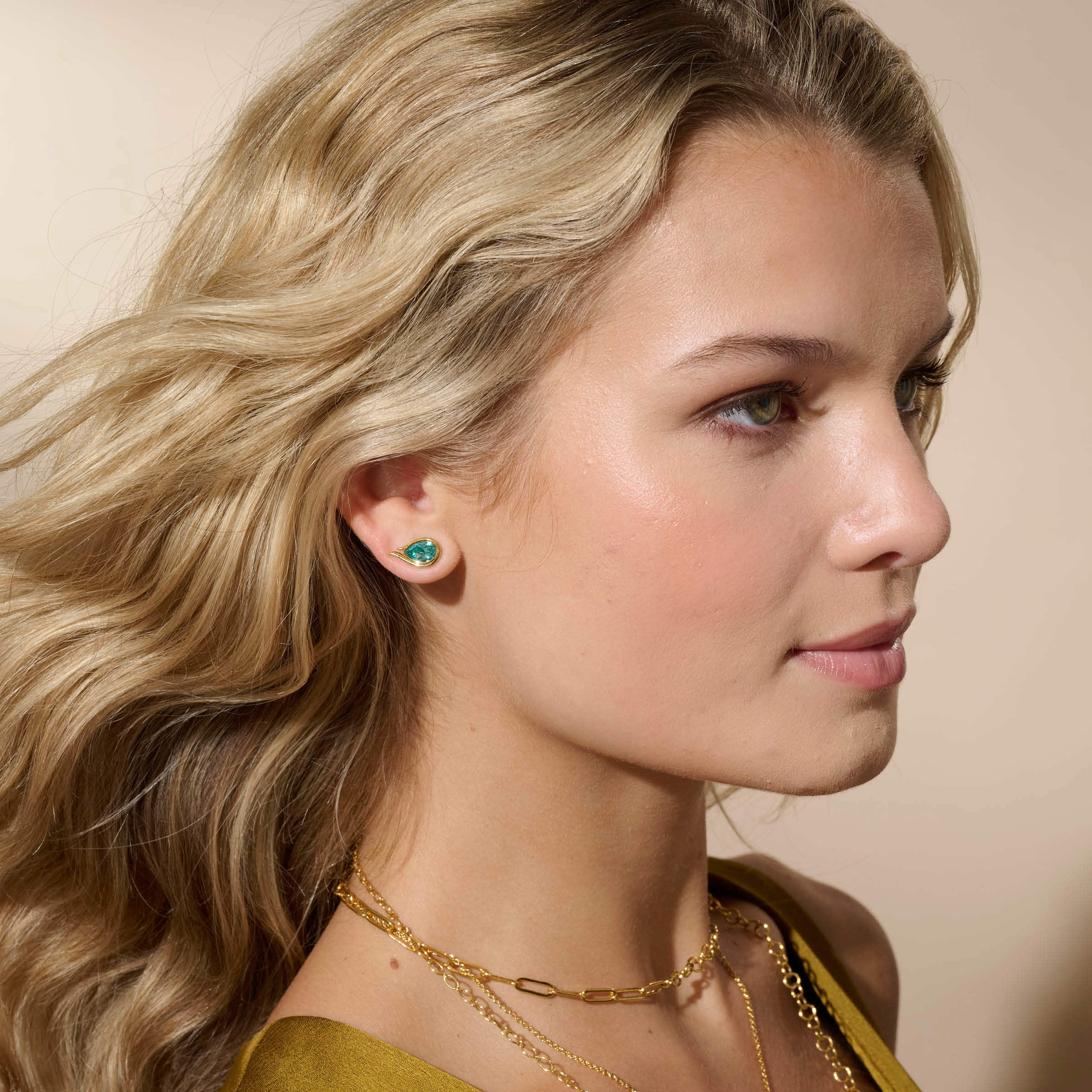 Eye Candy Earrings, Golden — view 2