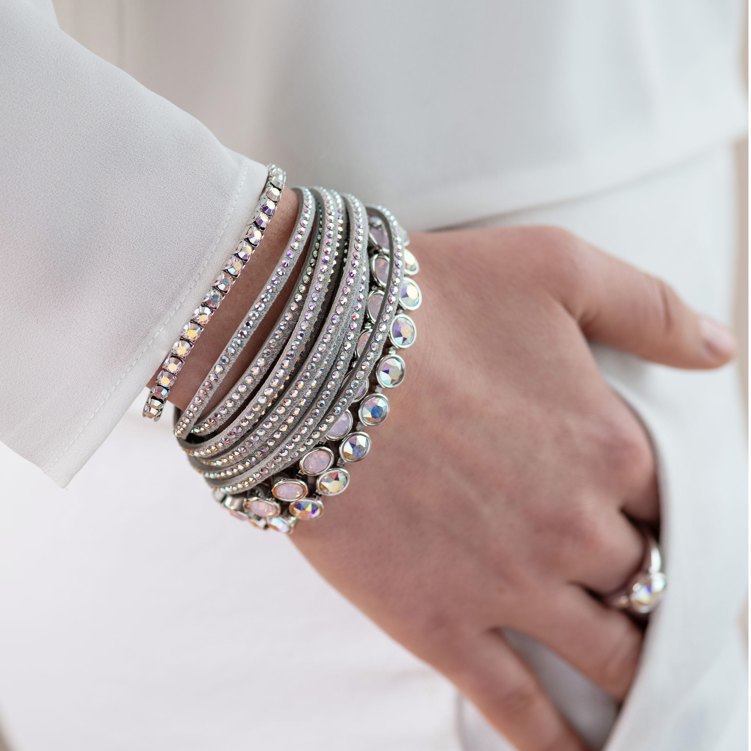 Wrap-Star Bracelet, Crystal Aurore Boreale — view 2