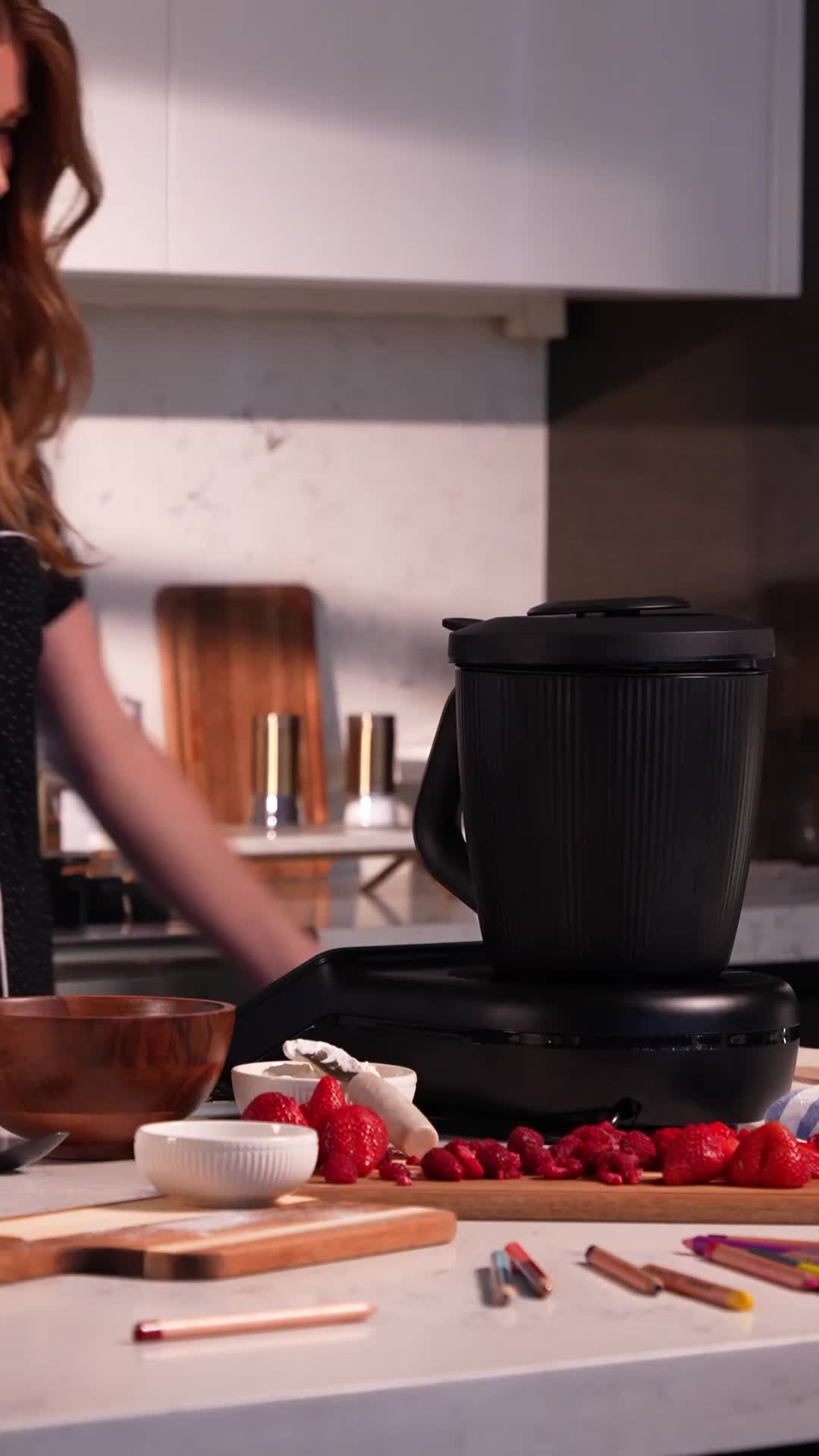 THE 0826 AD 1 Berry Smoothie 6AM Scramble Vertical
