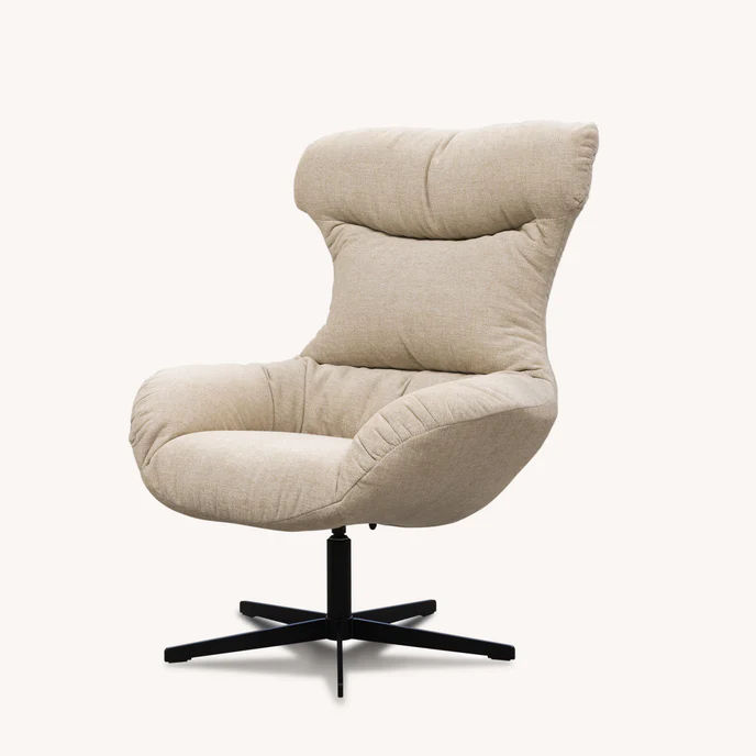 Lungo Armchair