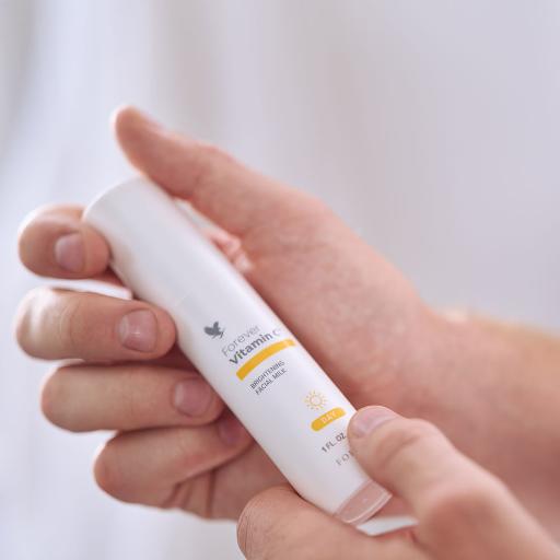 Forever Vitamin C™ Brightening Facial Milk