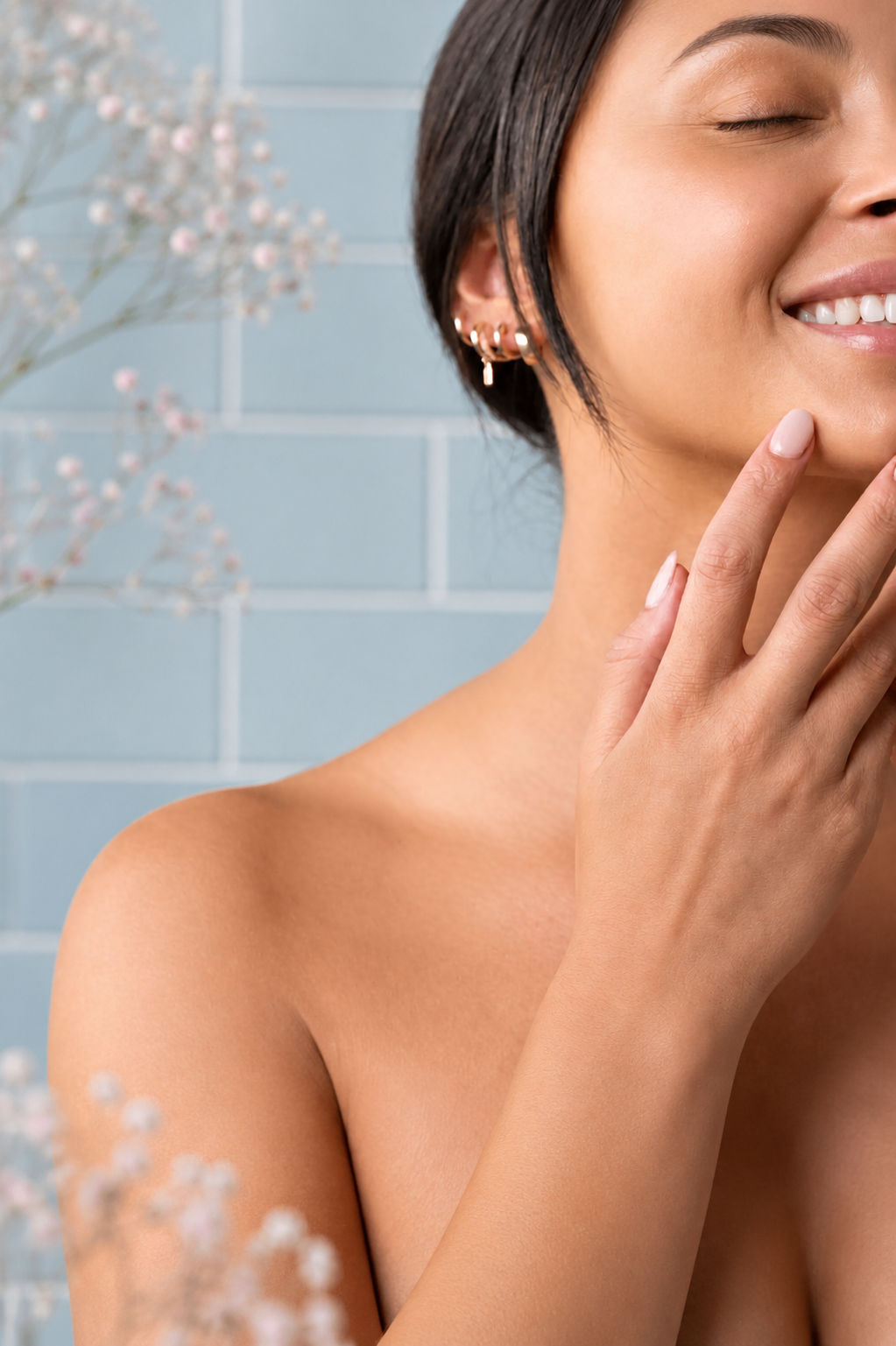 ageLOC® LumiSpa® iO Rose Gold — view 2