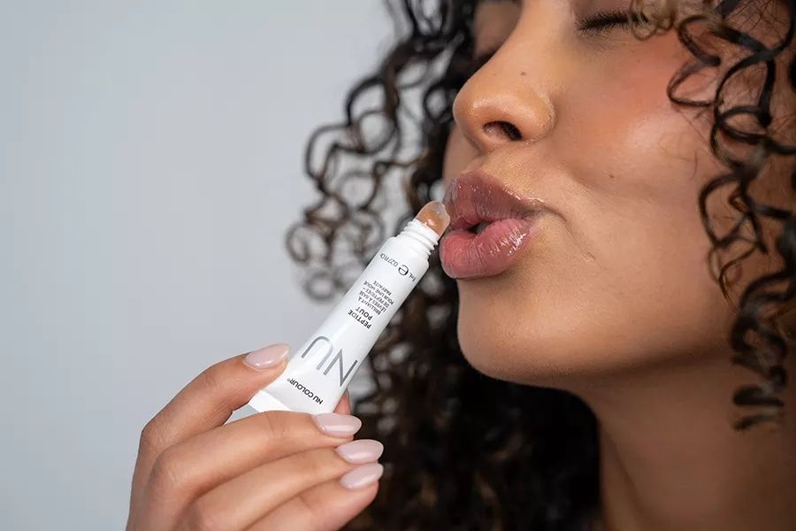 Nu Colour® Peptide Pout — view 4