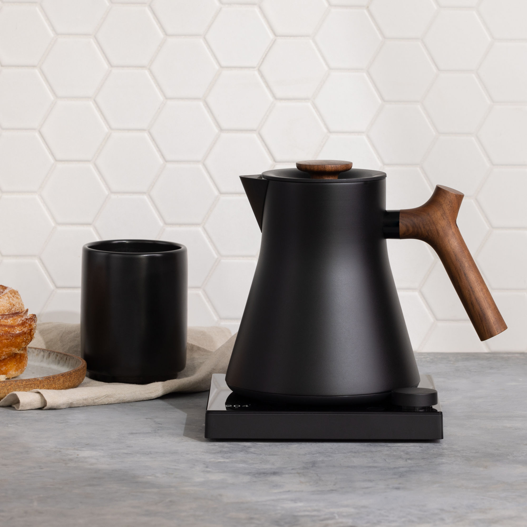 Corvo EKG Pro Electric Kettle | Studio Edition — view 3