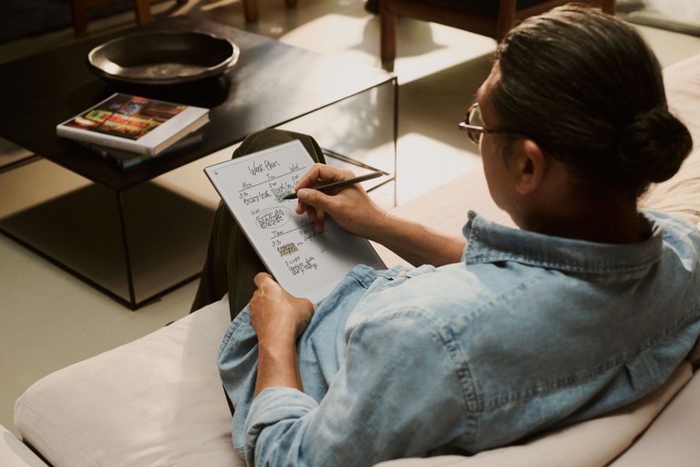Paper Pro display: why it feels like real paper