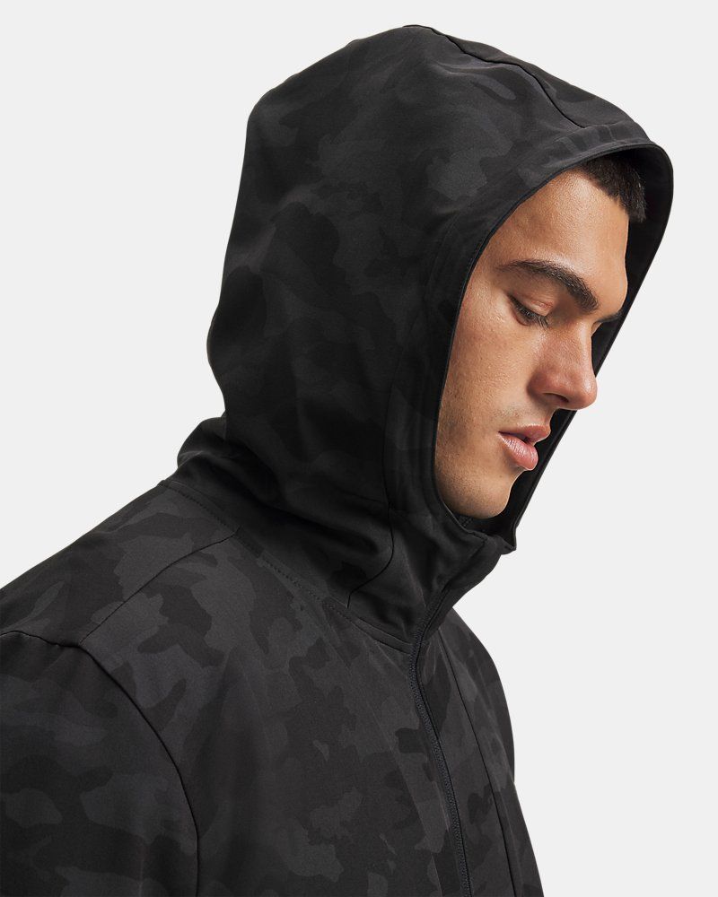 UA Unstoppable Woven Printed Men's Jacket — view 3