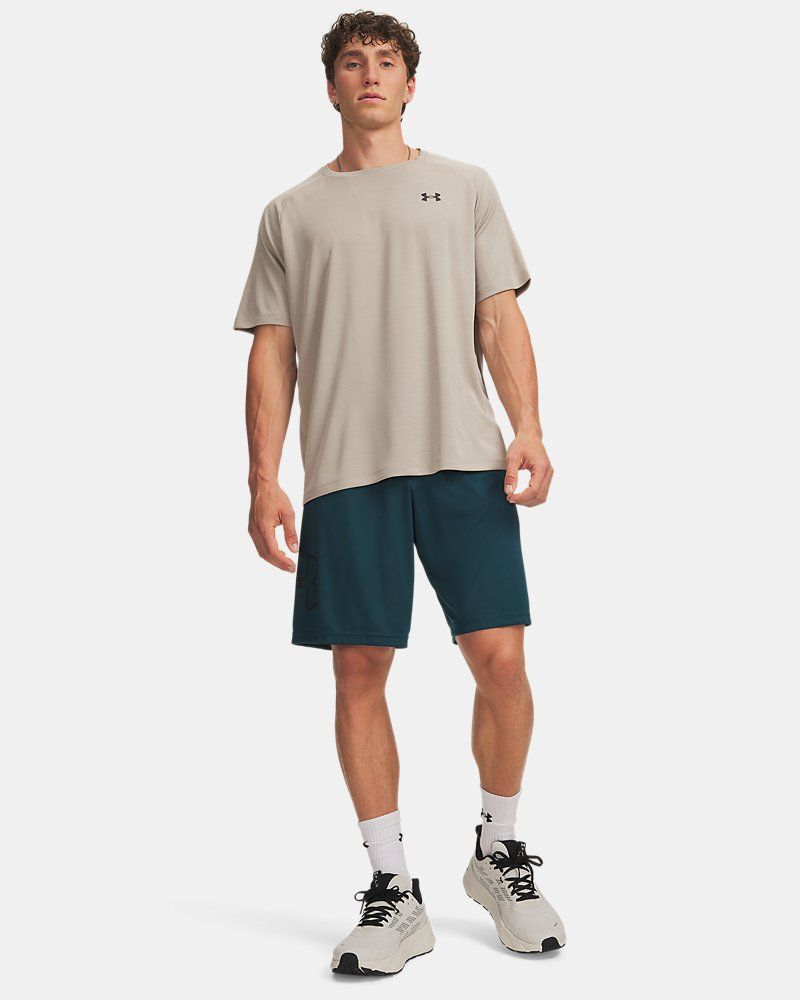 UA Tech™ Graphic Men's 10" Shorts — view 32