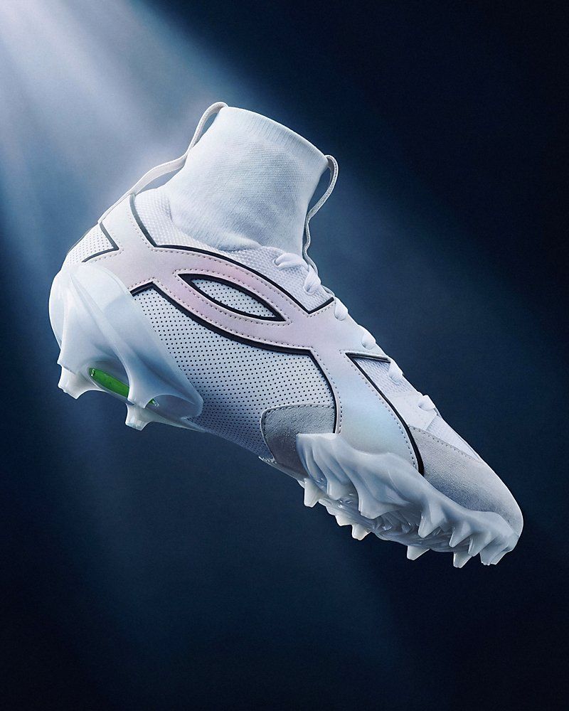 UA Spotlight Icon High Football Cleats — view 12