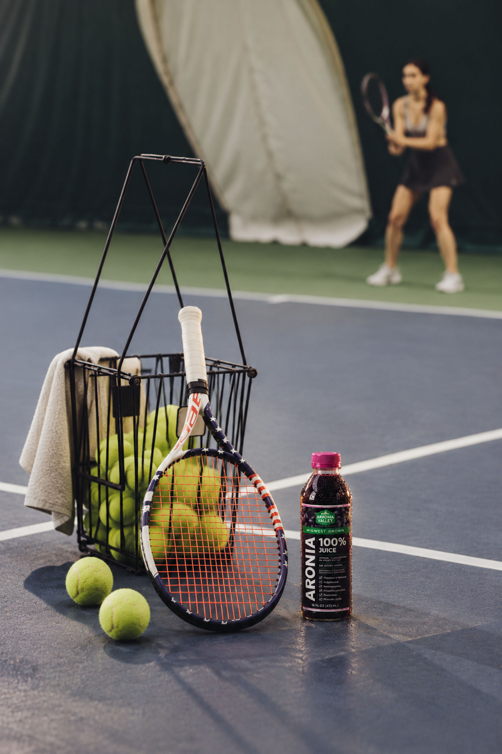 Akronia Valley juice in an active everyday setting