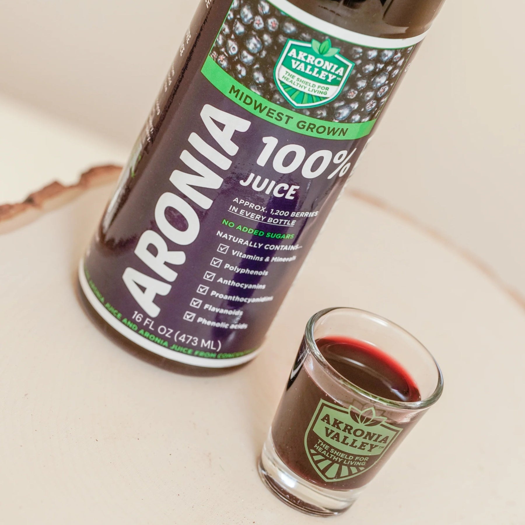 The 60-Day Aronia Berry Challenge: 12 Juice Bottles + 4 Gummies Bottles — view 3