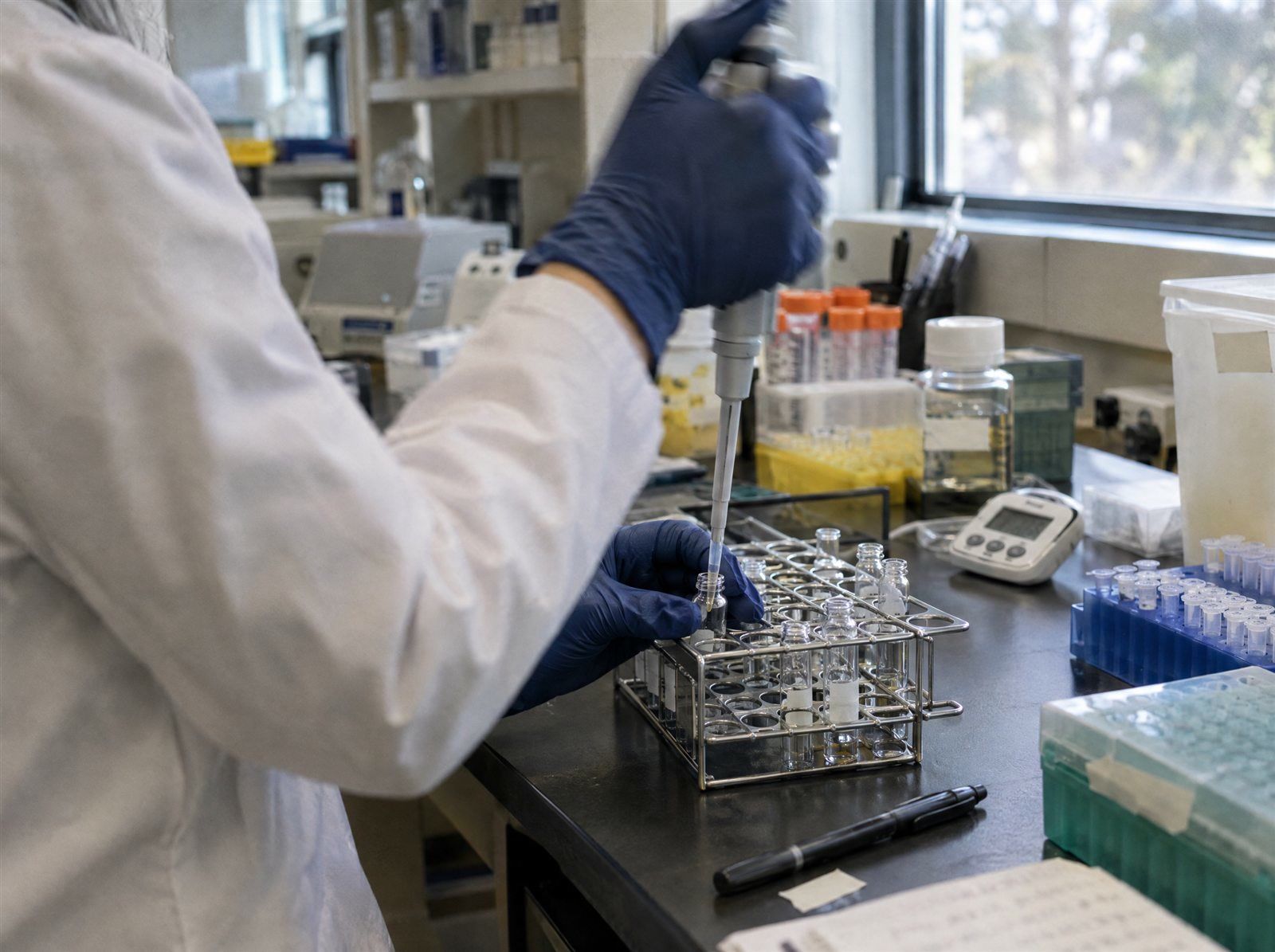 Peptide sample testing in a laboratory