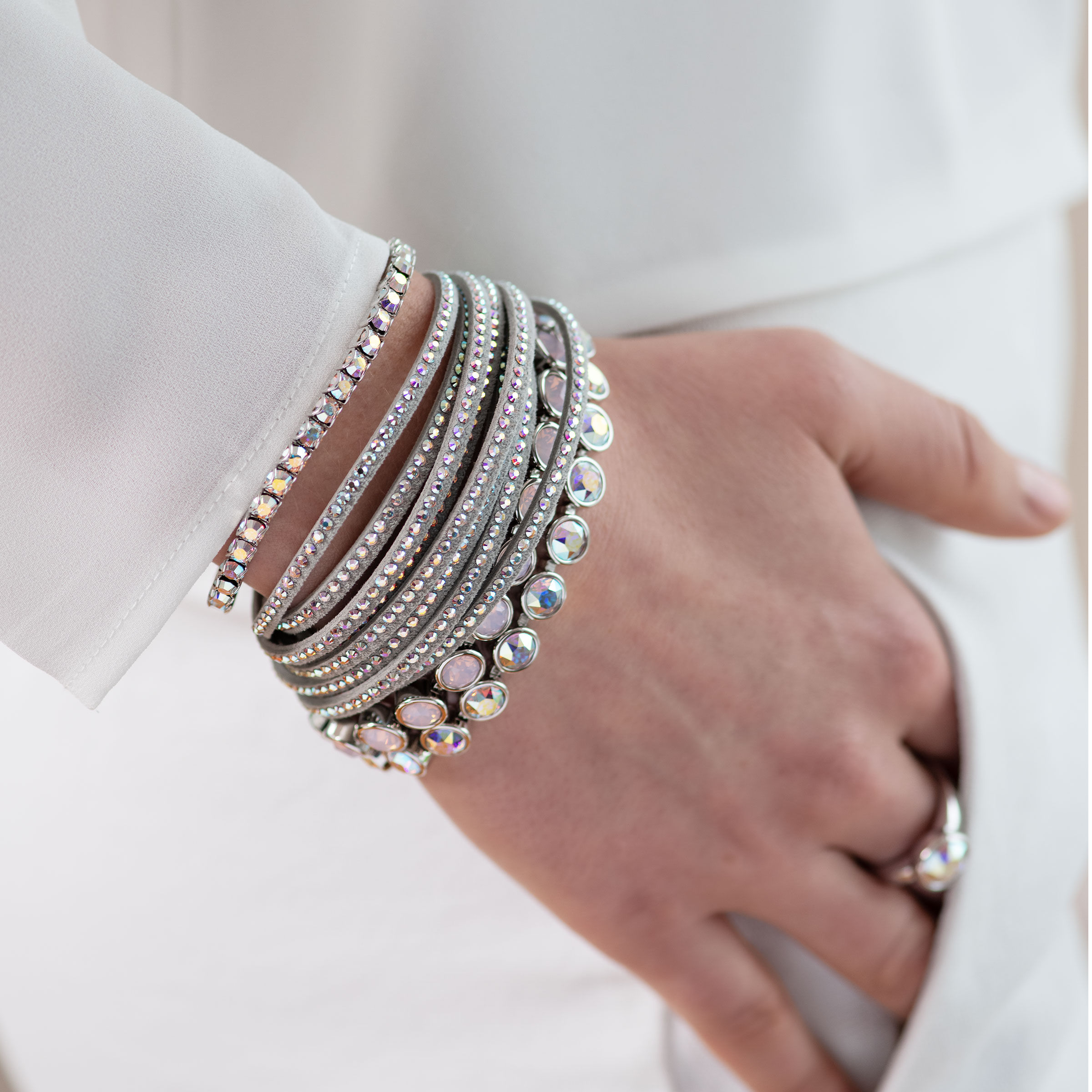 Wrap-Star Bracelet, Crystal Aurore Boreale — view 2