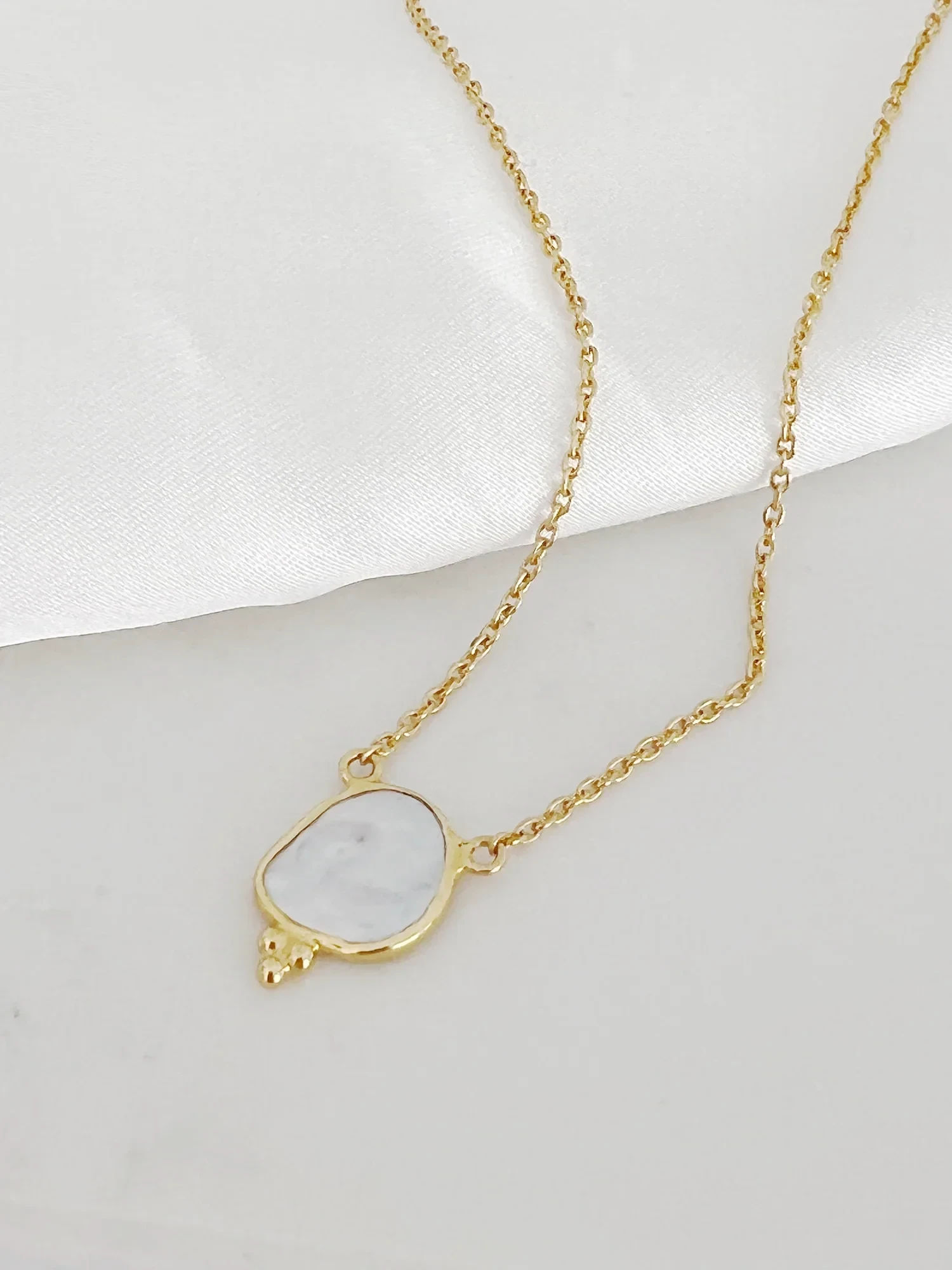 Pearl Disc Necklace