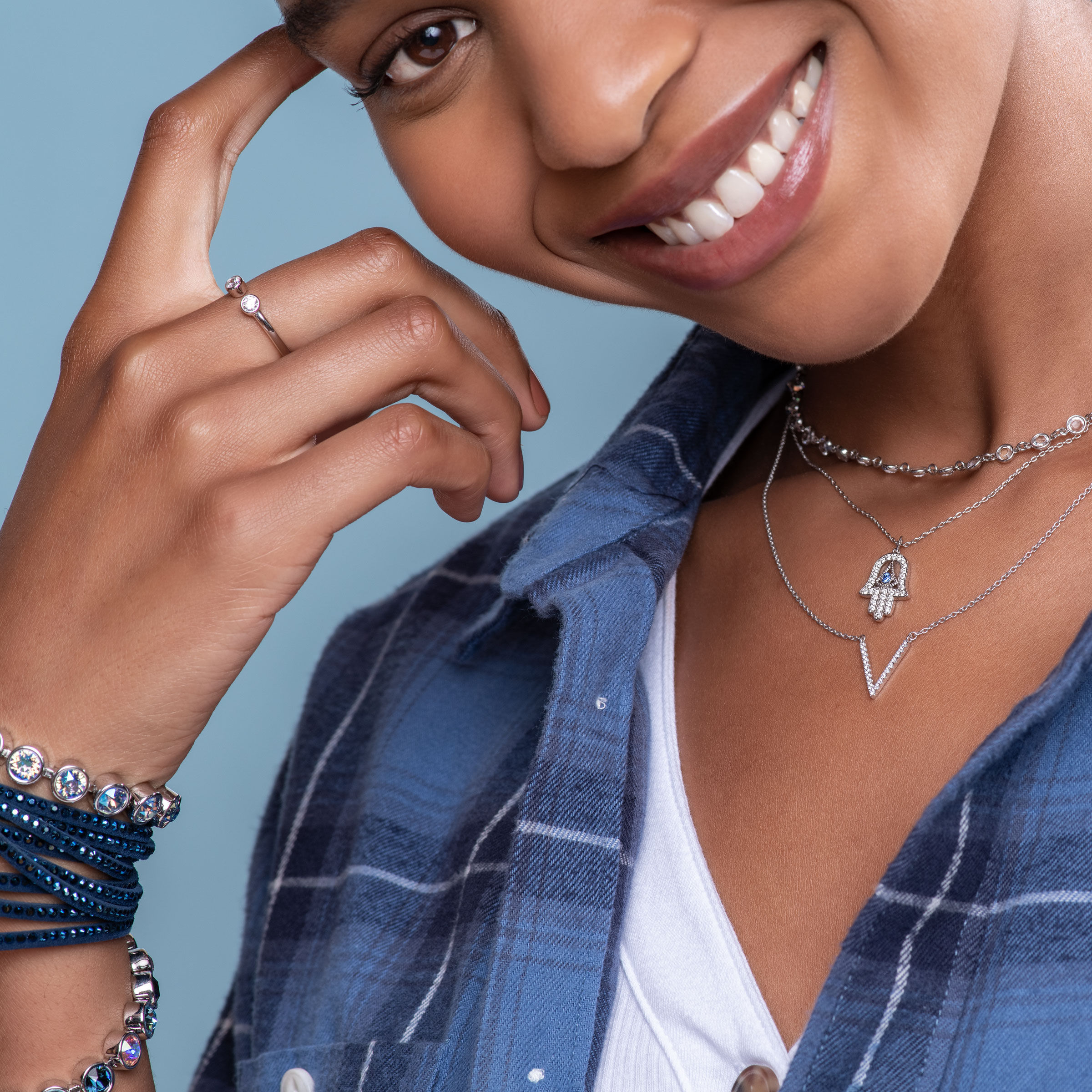 Hamsa Necklace — view 2