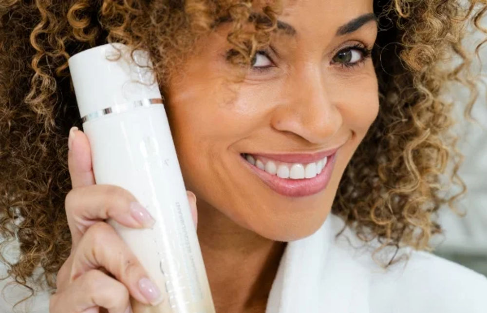 ProLuxe Rebalancing Conditioner