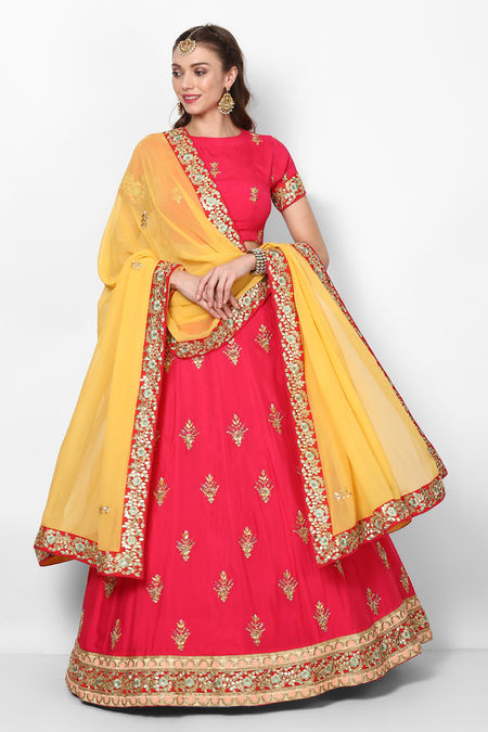 Lehenga For Womens Wedding Rent Latest Designer Lehenga