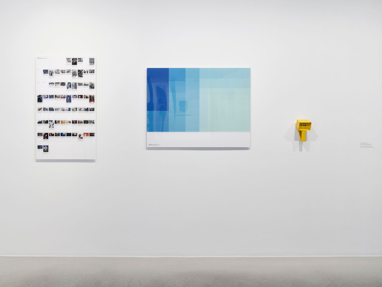 <div>Dries Depoorter & Max Pinckers, <em>Trophy Camera VO.95</em>, 2021. Installation view <em>How to Win at Photography – Image-Making as Play, </em>Fotomuseum Winterthur © Fotomuseum Winterthur / Conradin Frei</div>