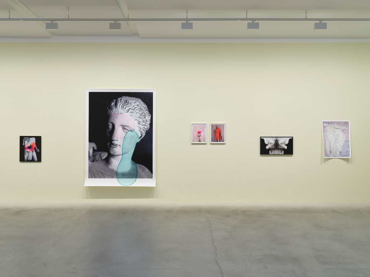 <div>Installation view <em>Orlando – Based on a Novel by Virginia Woolf</em>, Fotomuseum Winterthur © Fotomuseum Winterthur / Conradin Frei</div>