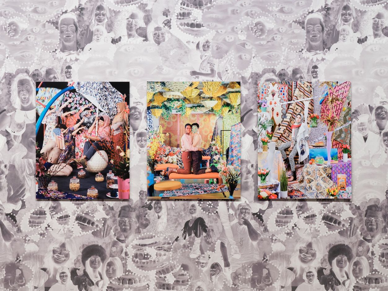 <div>Leonard Suryajaya, aus der Serie <em>False Idol</em>, 2016–2020. Installationsansicht <em>Wahlfamilie – Zusammen weniger allein</em>, Fotomuseum Winterthur © Fotomuseum Winterthur / Conradin Frei</div>