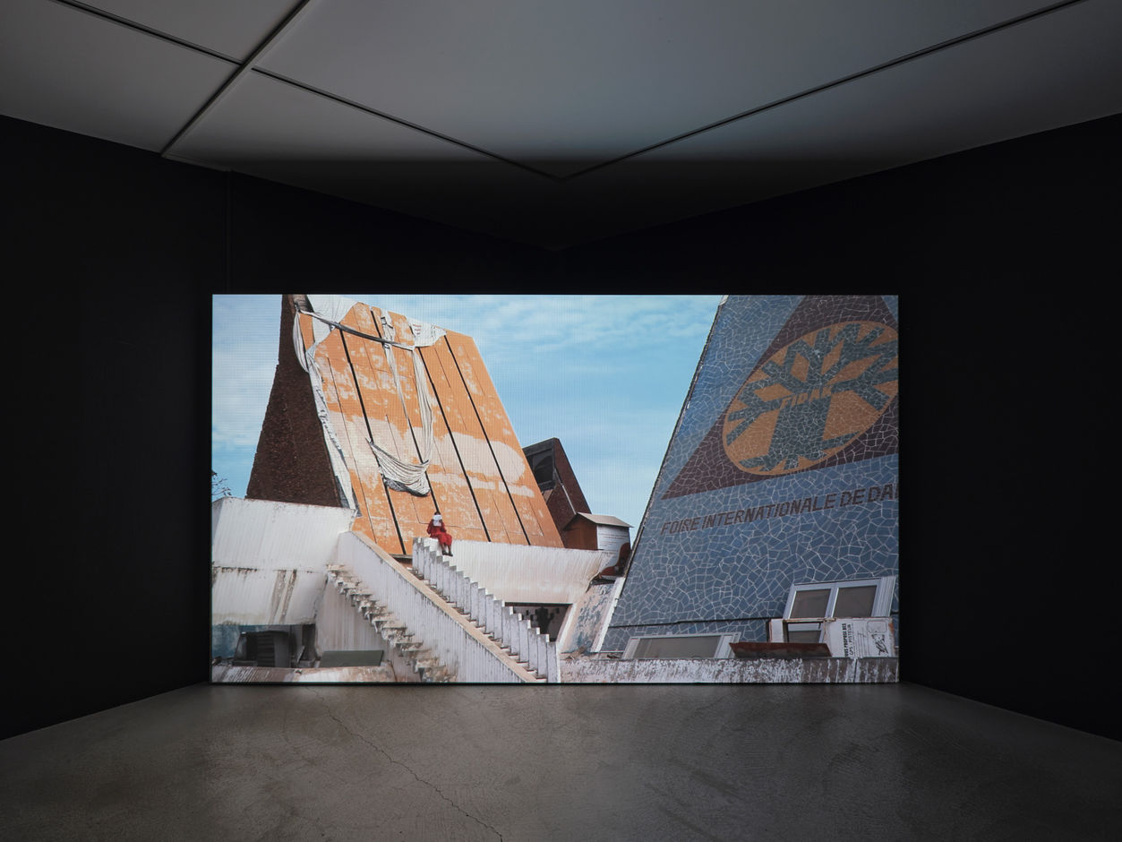 <div>Installation view <em>Adji Dieye – Aphasia</em>, Fotomuseum Winterthur © Fotomuseum Winterthur / Conradin Frei</div>