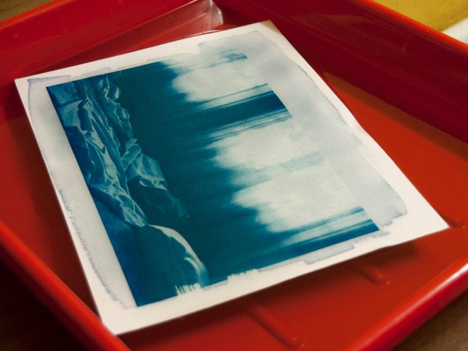Workshop: Cyanotypie – Das edle Blaudruckverfahren