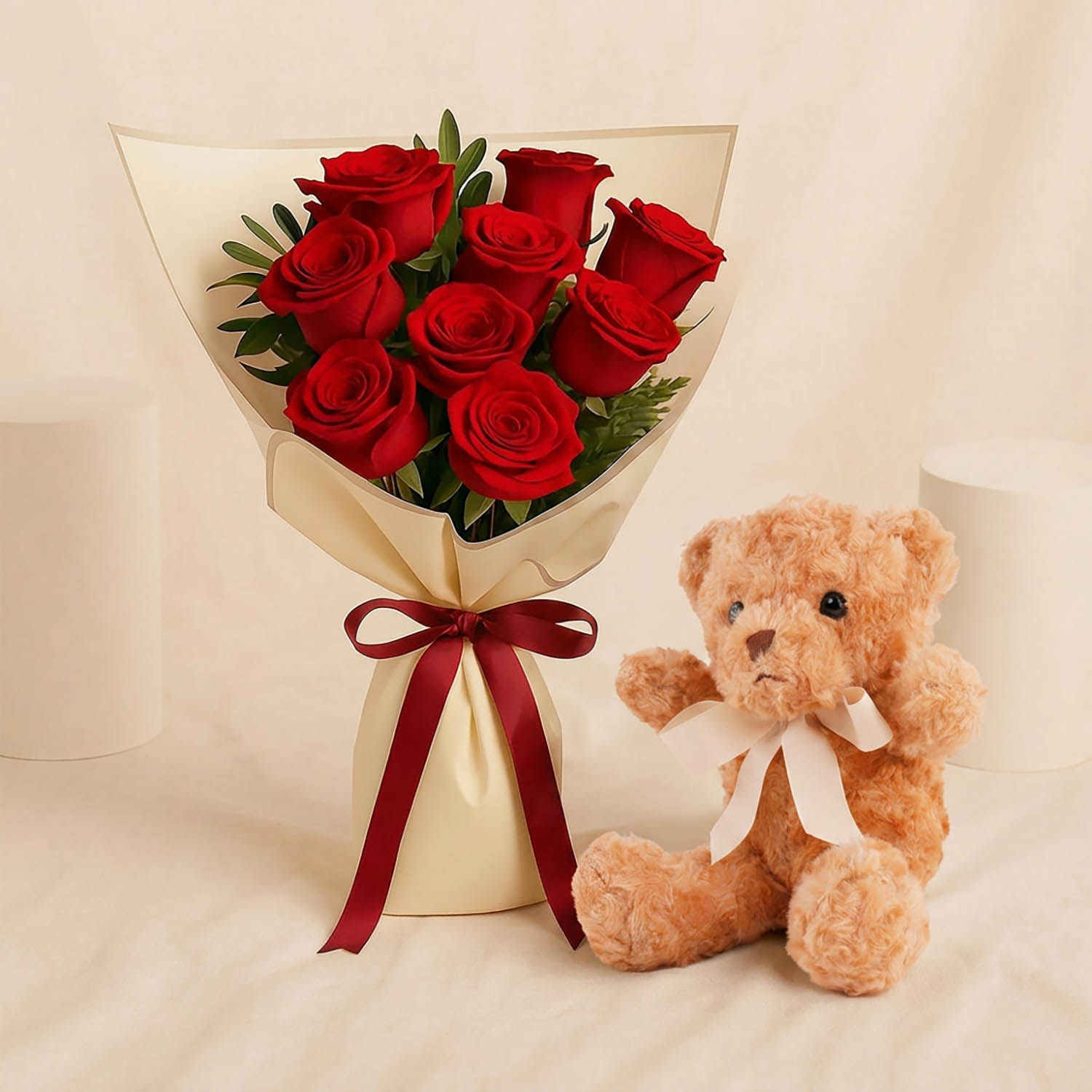 Malika | 9 Red Roses Flower Bouquet - With Teddy