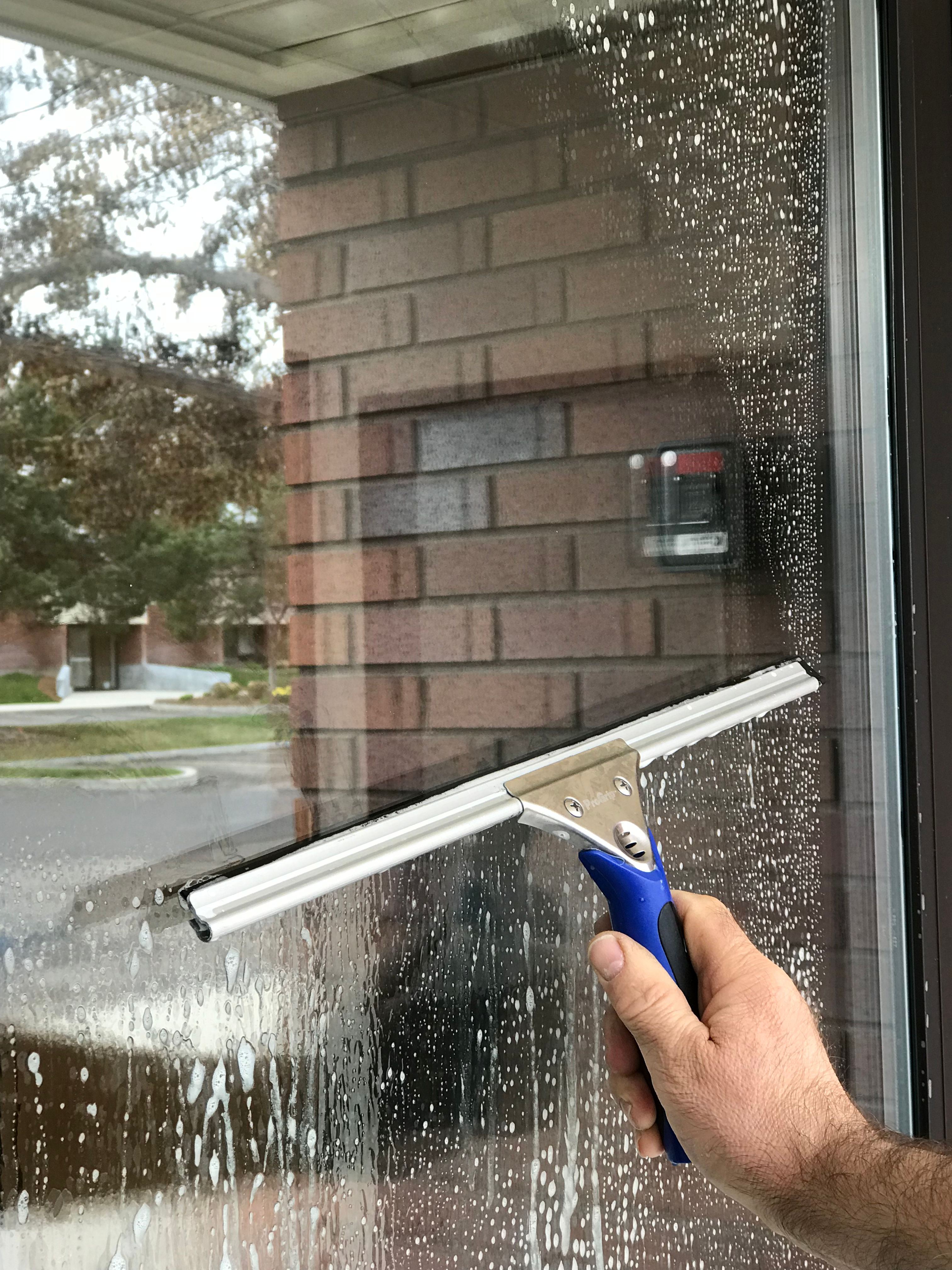 Commercial window washing service