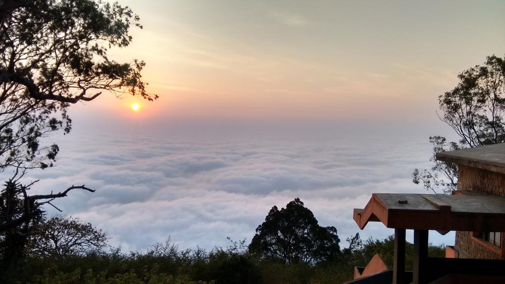 What Are the Entry Fees and Parking Rules at Nandi Hills?