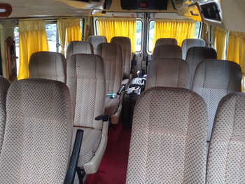 16 Seater Tempo Traveller A/C 2/2