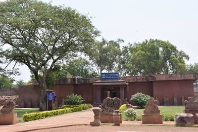 Bangalore to Aihole