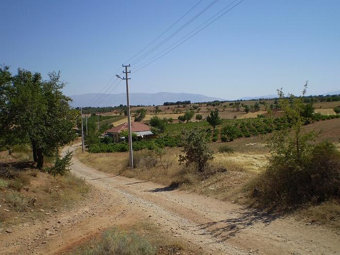 Nandi Cross and Karahalli