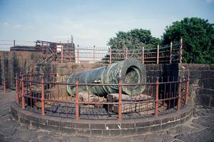 Malik-e-Maidan